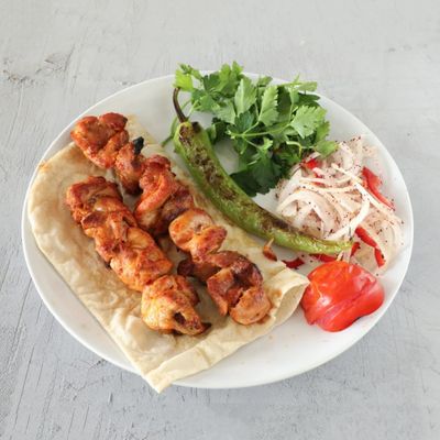 Tavuk Şiş (1 kg.)
